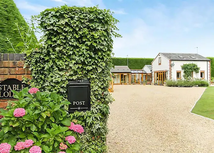 Stable Lodge - Boutique Bed & Breakfast